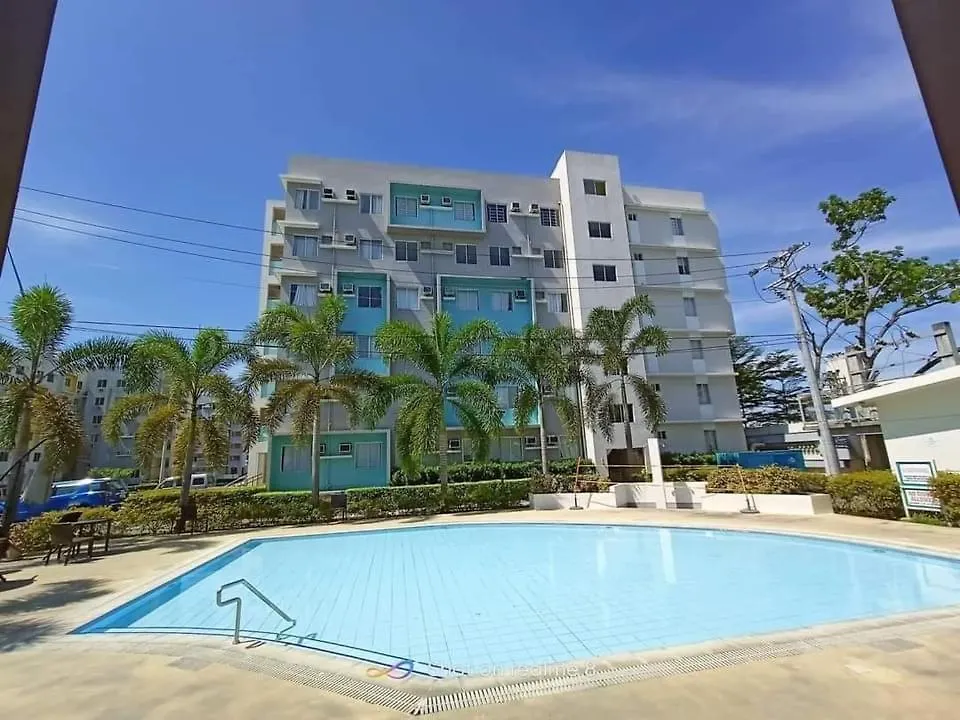 8 Spatial Condominium Davao City Apartmanhotel
