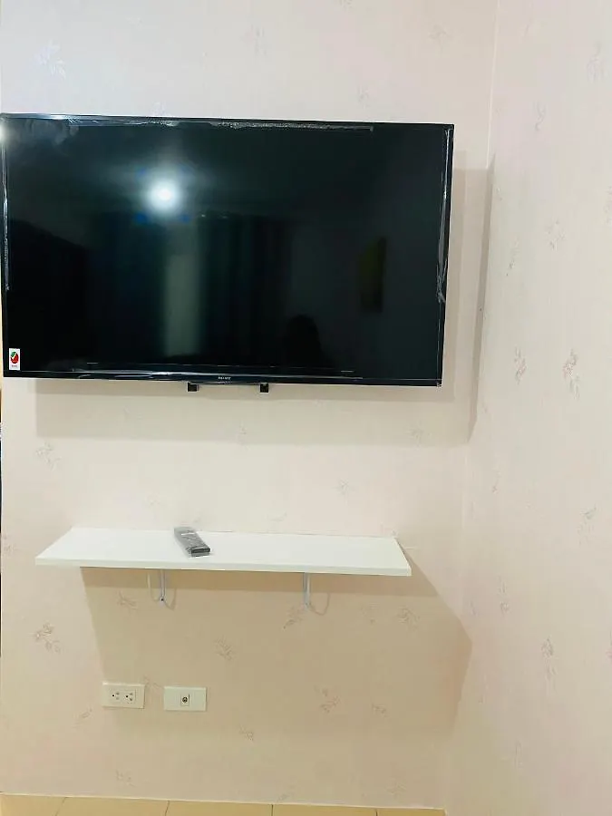 8 Spatial Condominium Davao Stadt 0*,  Philippinen