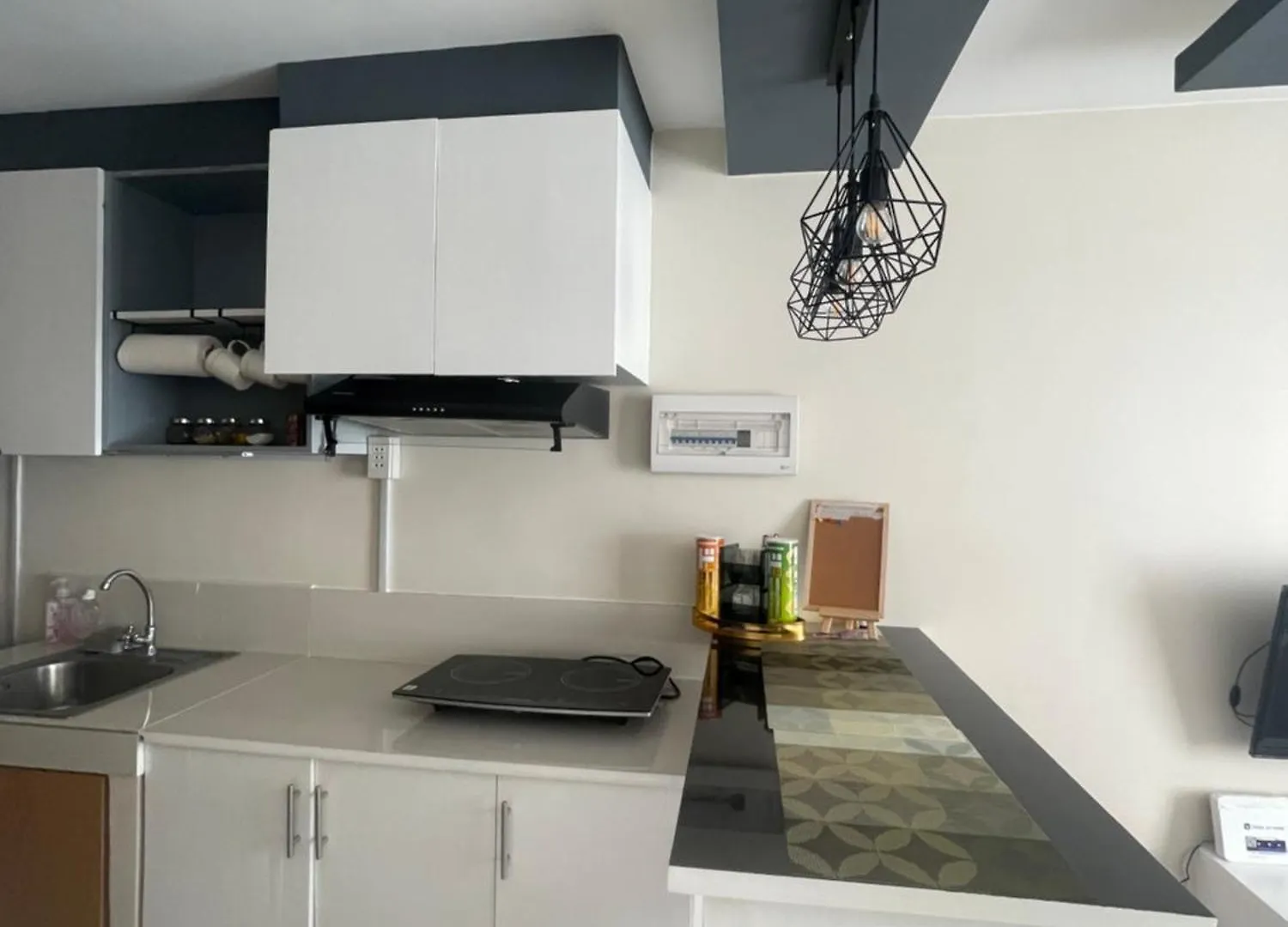 8 Spatial Condominium Davao Stadt Philippinen