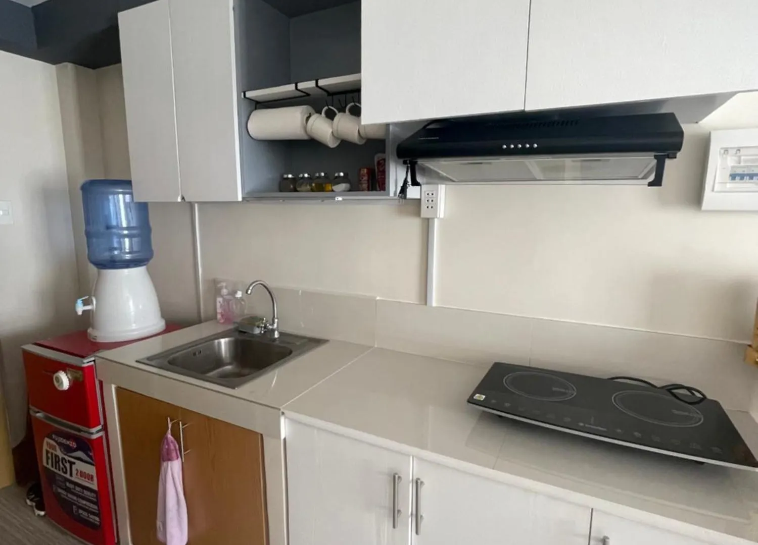 8 Spatial Condominium Davao Stadt 0*,